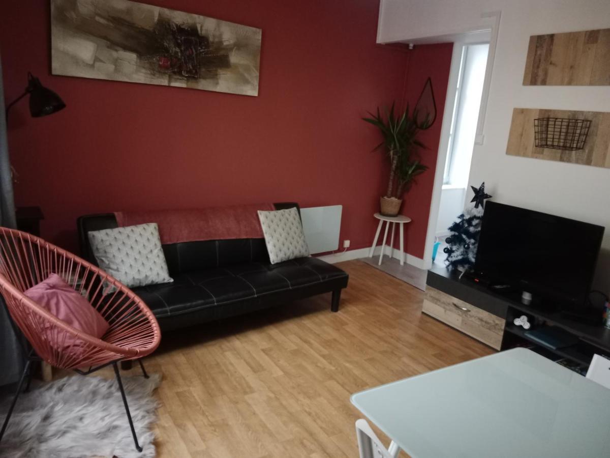 Pounette, Appartement T3 Centre / Thermes Luxeuil Eksteriør bilde